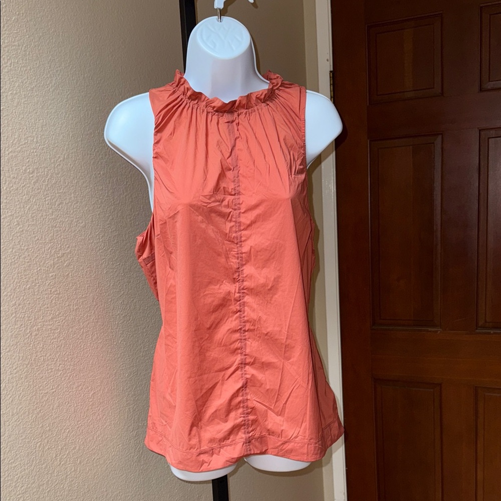 Athleta Levitate Poplin Sleeveless Lightweight Tank Top in Coral Women’s Size M